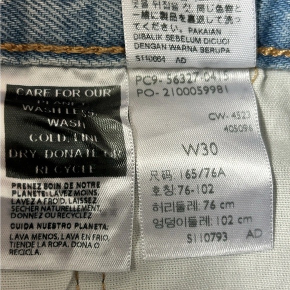 Levis 501 Jean Shorts Womens Sz 30 Floral Cutout Embroidery Button Fly - Picture 6 of 10